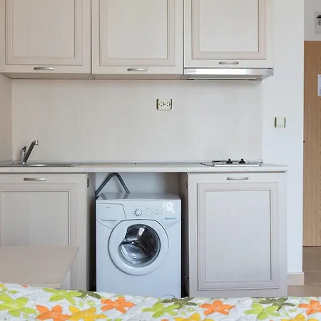 Apartman ★studio With Kitchen Wifi Balcony Pool View ★mt★ *